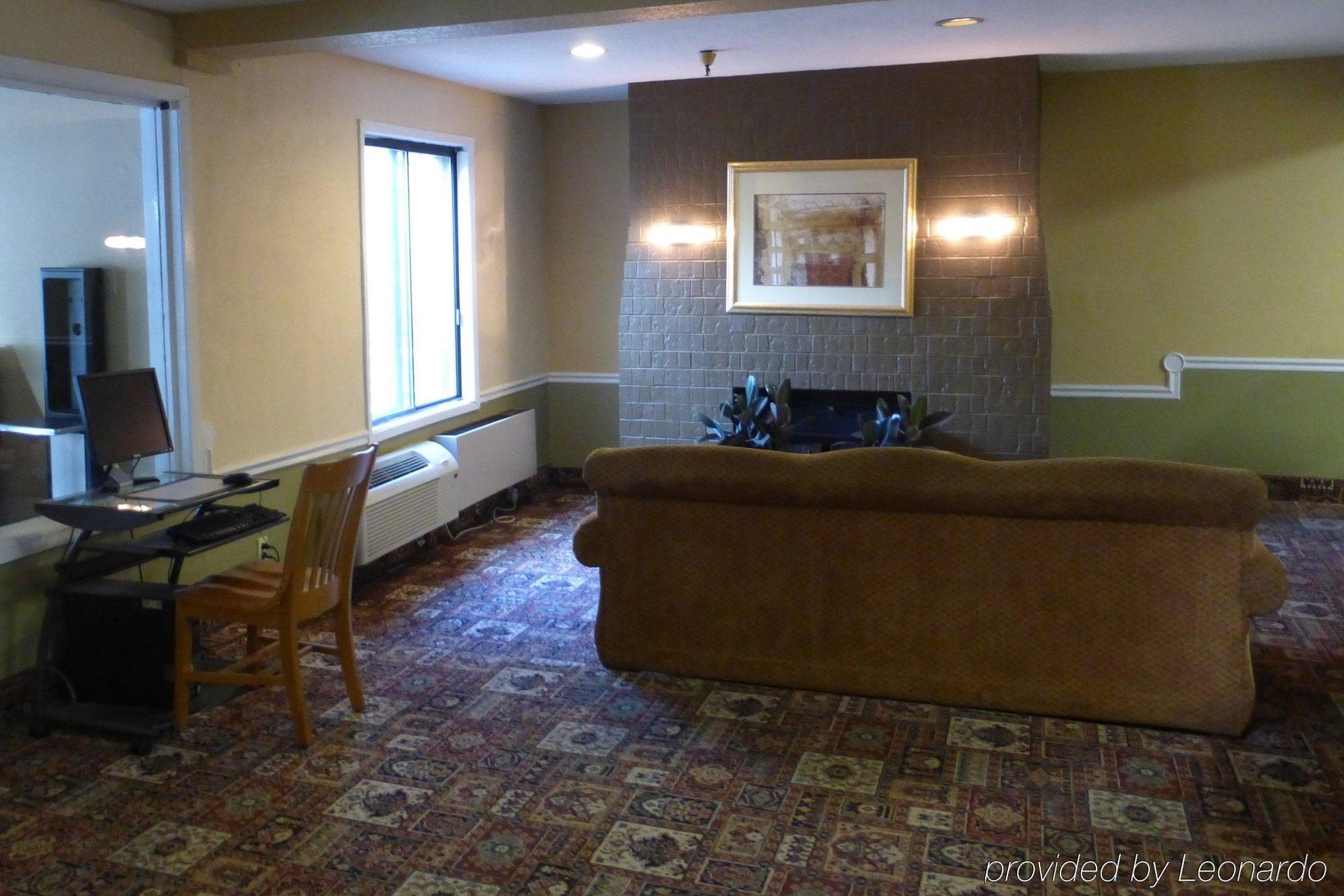 Norwood Inn And Suites - Minneapolis-St Paul ローズビル エクステリア 写真