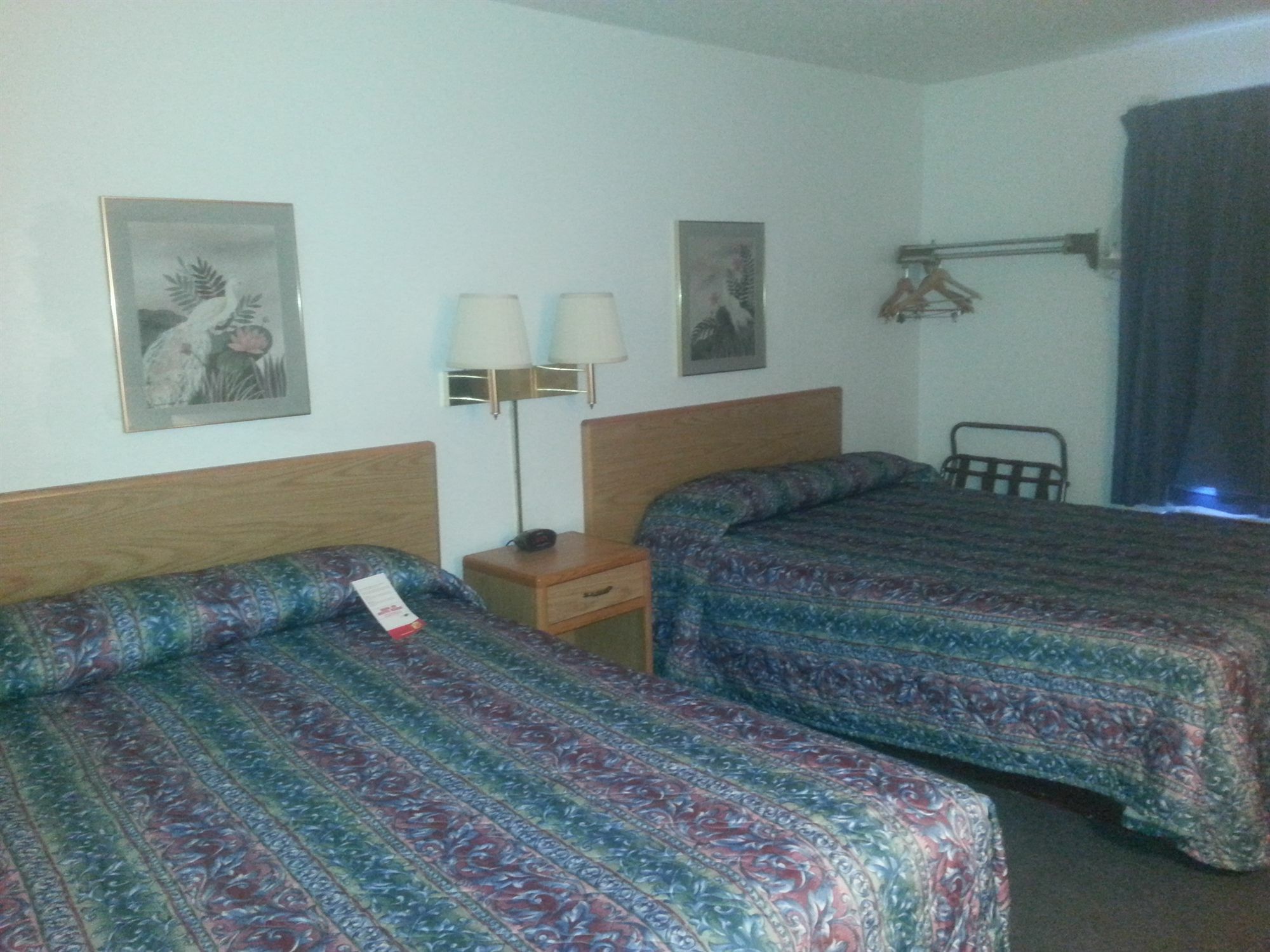 Norwood Inn And Suites - Minneapolis-St Paul ローズビル エクステリア 写真